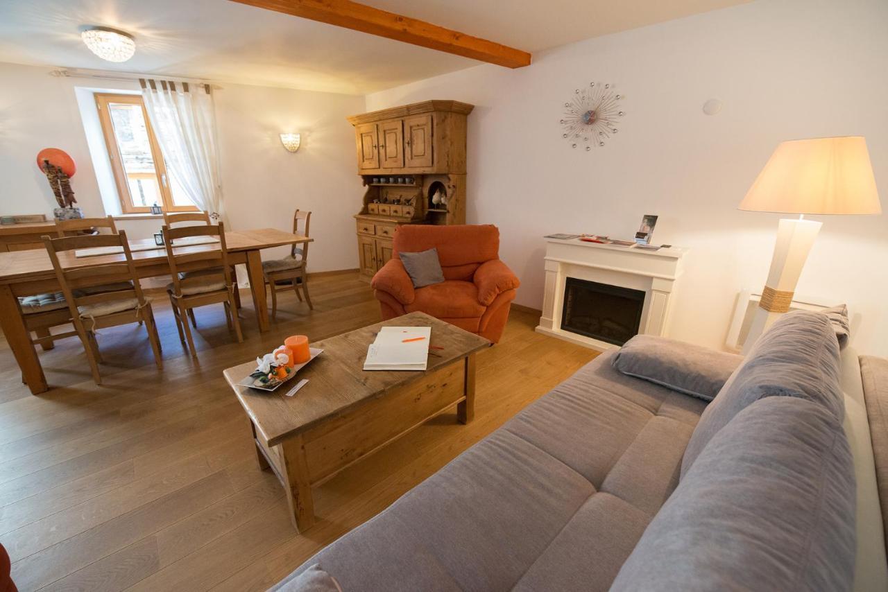 Chez Constance Otel Saillon Dış mekan fotoğraf